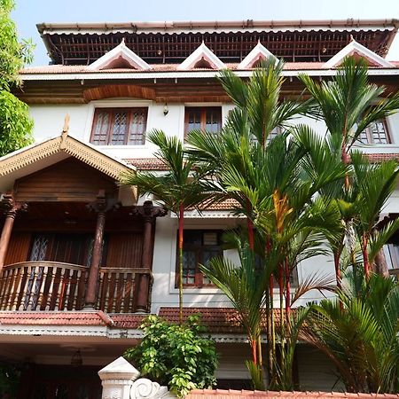 Hotel White Rose Kochi Extérieur photo