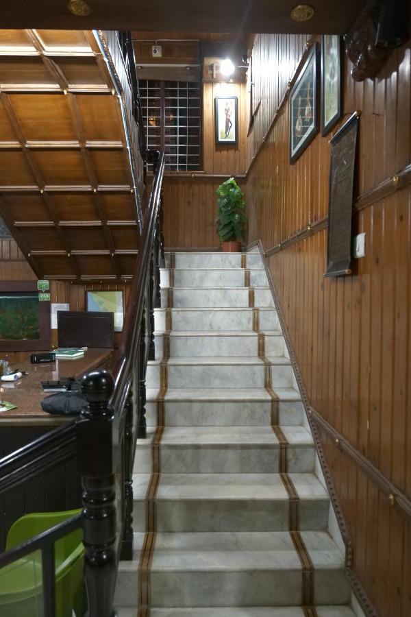 Hotel White Rose Kochi Extérieur photo