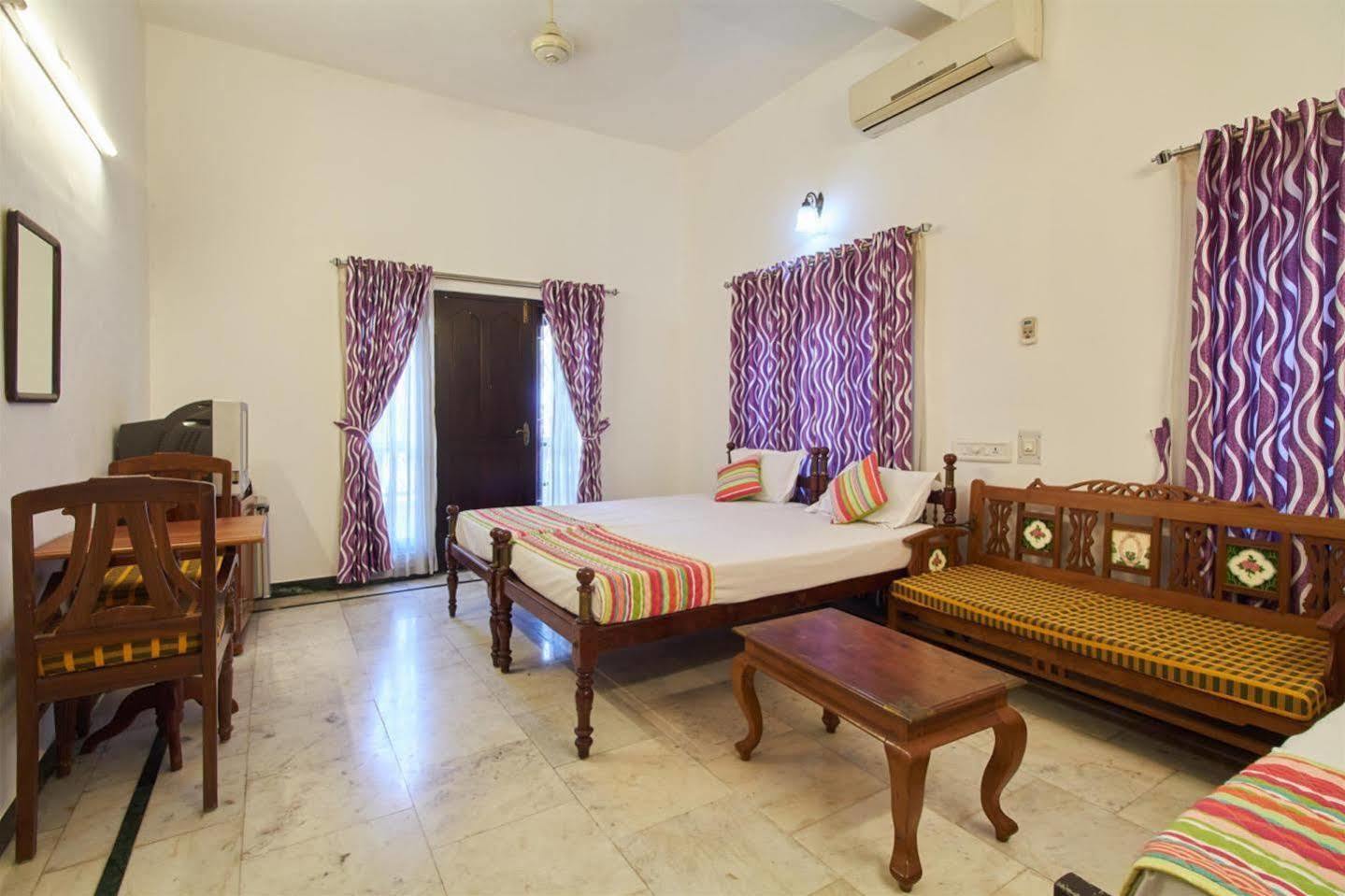 Hotel White Rose Kochi Extérieur photo