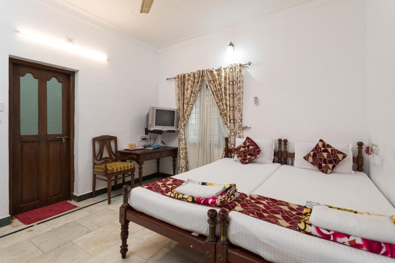 Hotel White Rose Kochi Extérieur photo