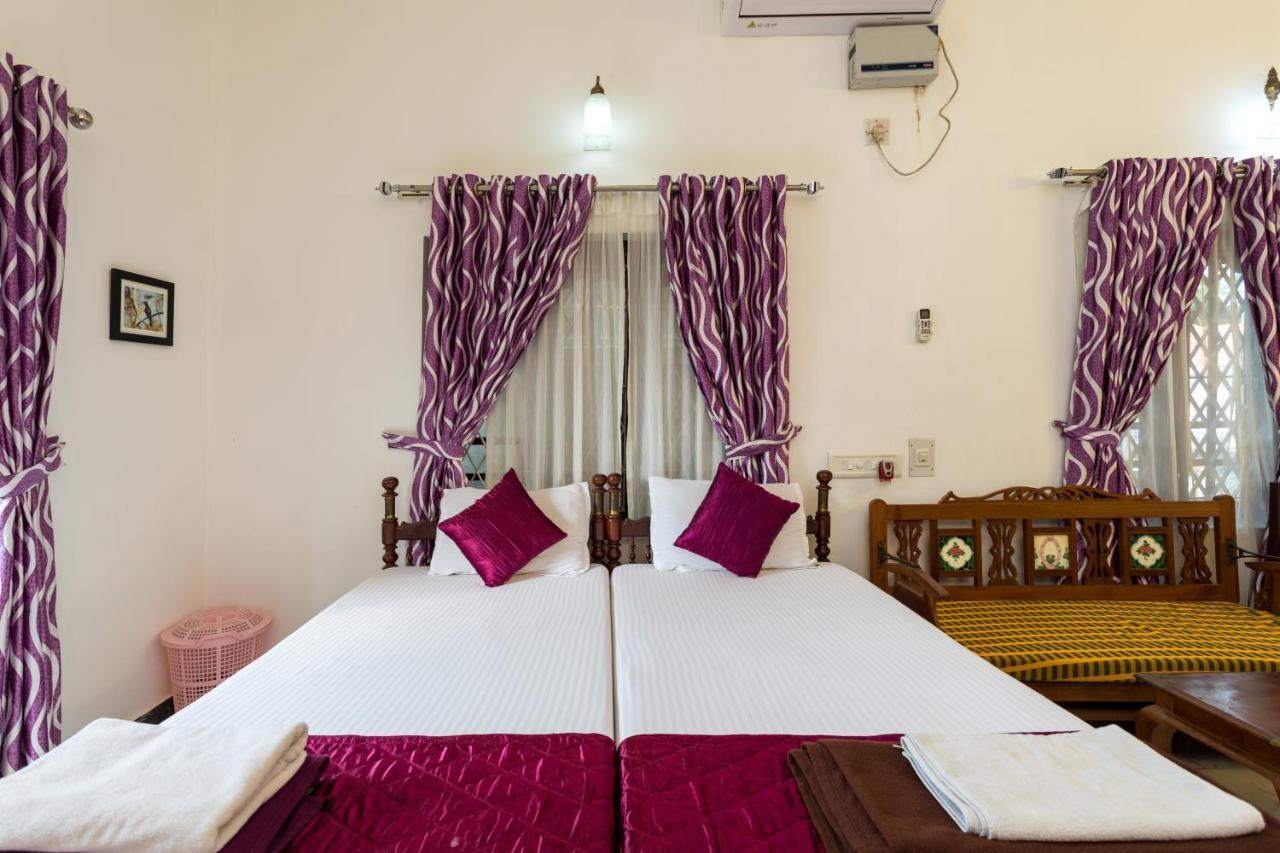 Hotel White Rose Kochi Extérieur photo