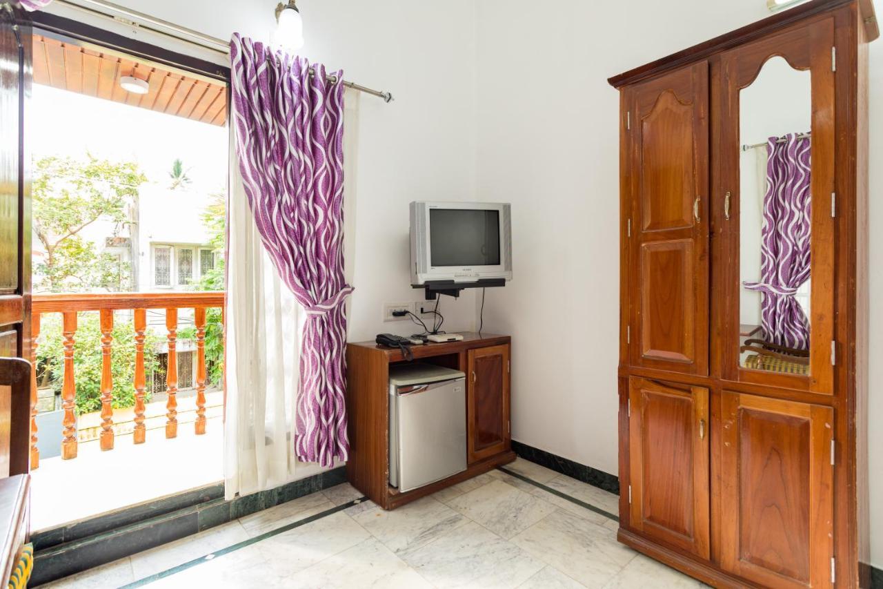 Hotel White Rose Kochi Extérieur photo